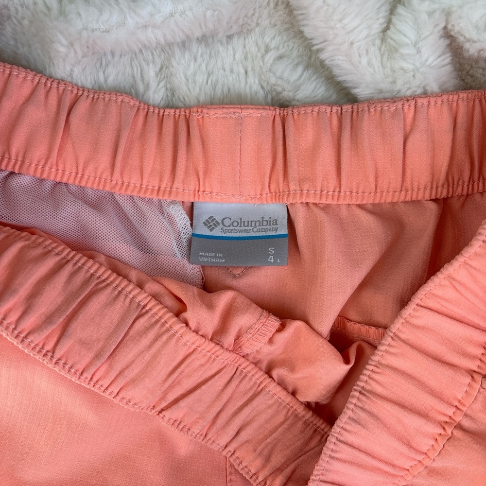 Columbia peach shorts!! - Picture 3 of 3